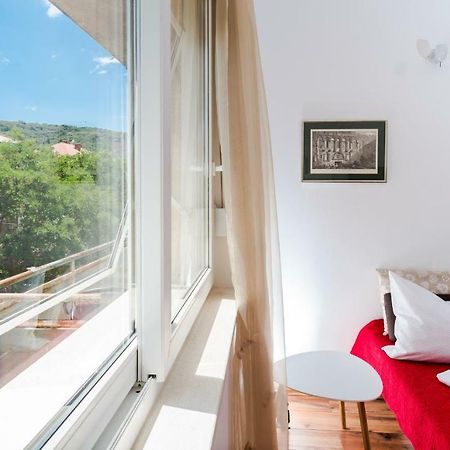 Apartments Yoe Сплит Экстерьер фото